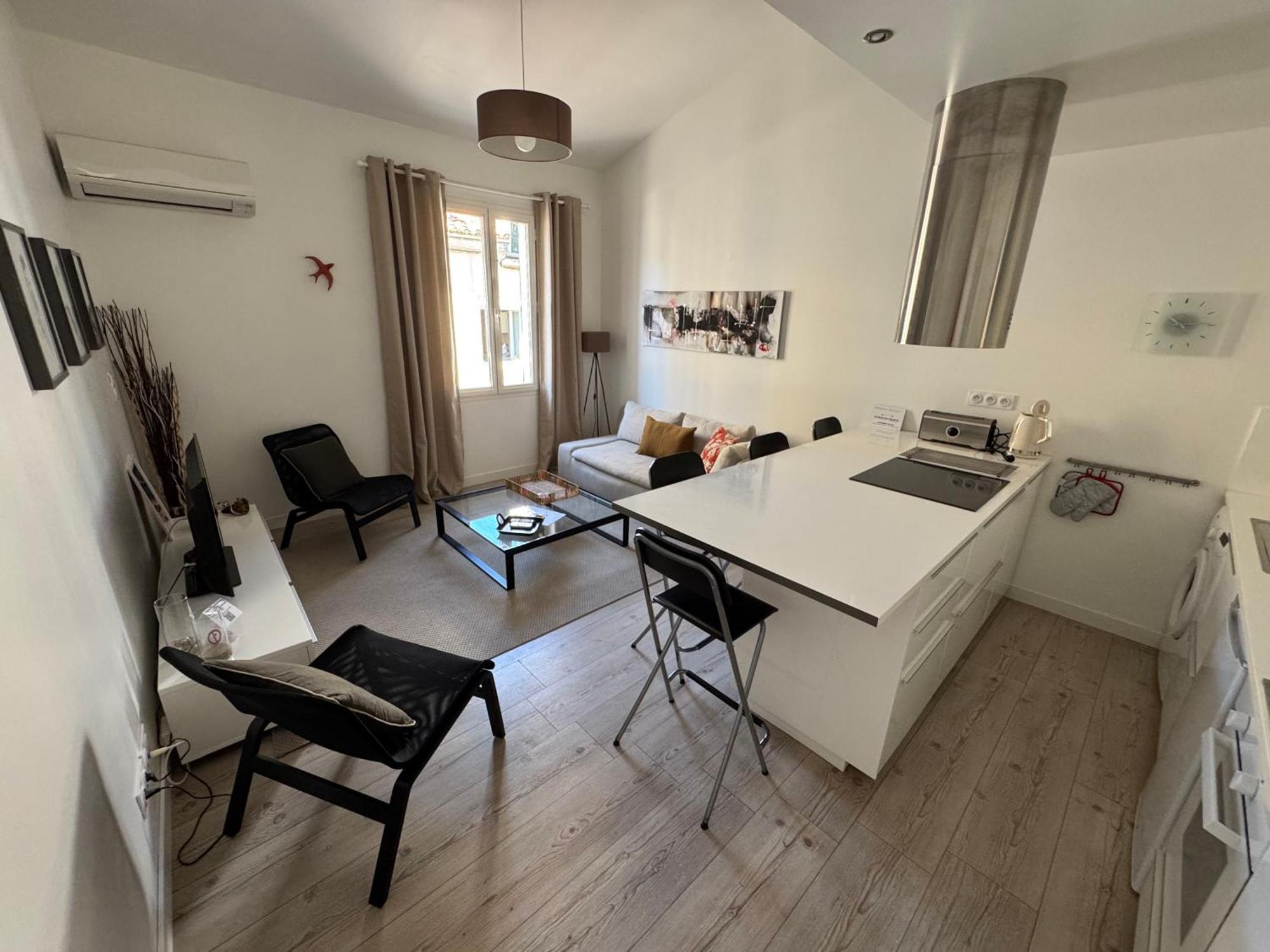 Bel Appartement Terrasse 4 Etoiles Intra Muros Aigues-Mortes Bagian luar foto